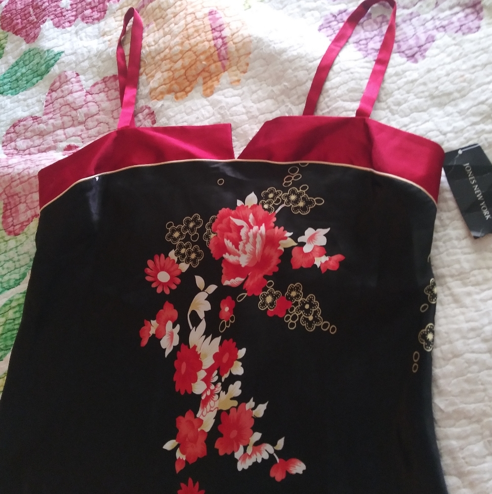 Jones New York Floral Dress Size Small NWT